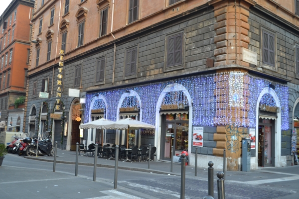 Hotel Ferrarese (Rome)